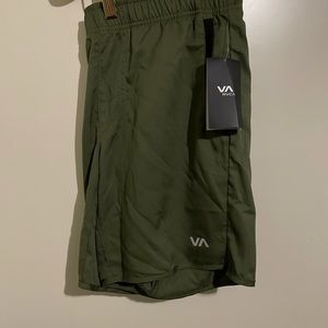 RVCA Yogger IV Short. Size M (31-32 Waist)